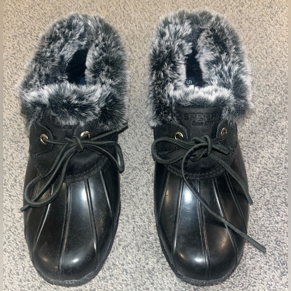 Sperry’s Ankle Black Snow Boot With Faux Fur Womens Size 8.5